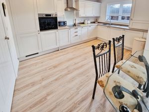 Photo 10- click for photo gallery